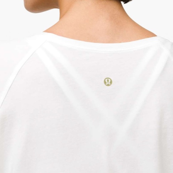 Lulu🍋 LNY White Emerald Long Sleeve, size 6 - Picture 3 of 12